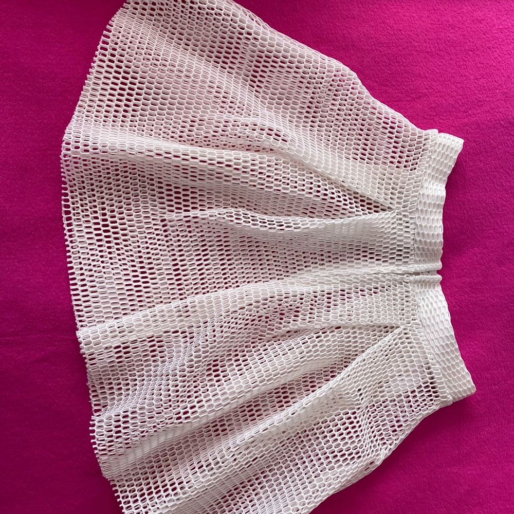 White mesh bandage skirt